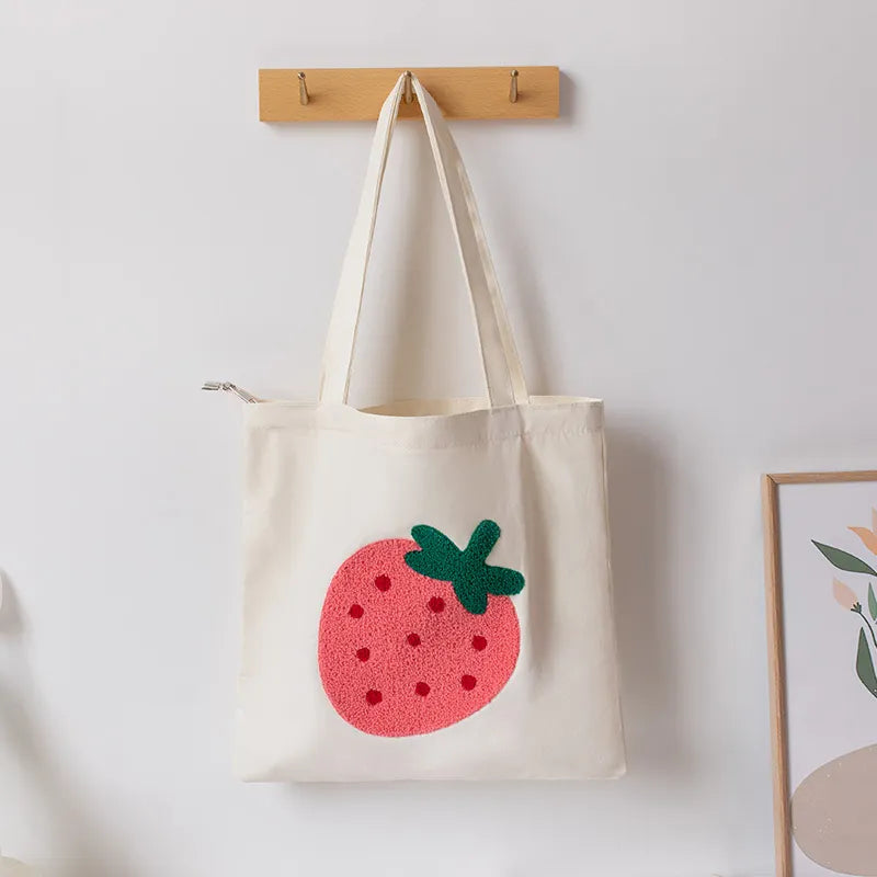 Strawberry Tote Bag (off white)
